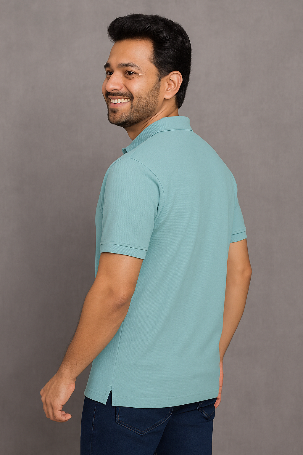 SOLID POCKET POLO REGULAR FIT